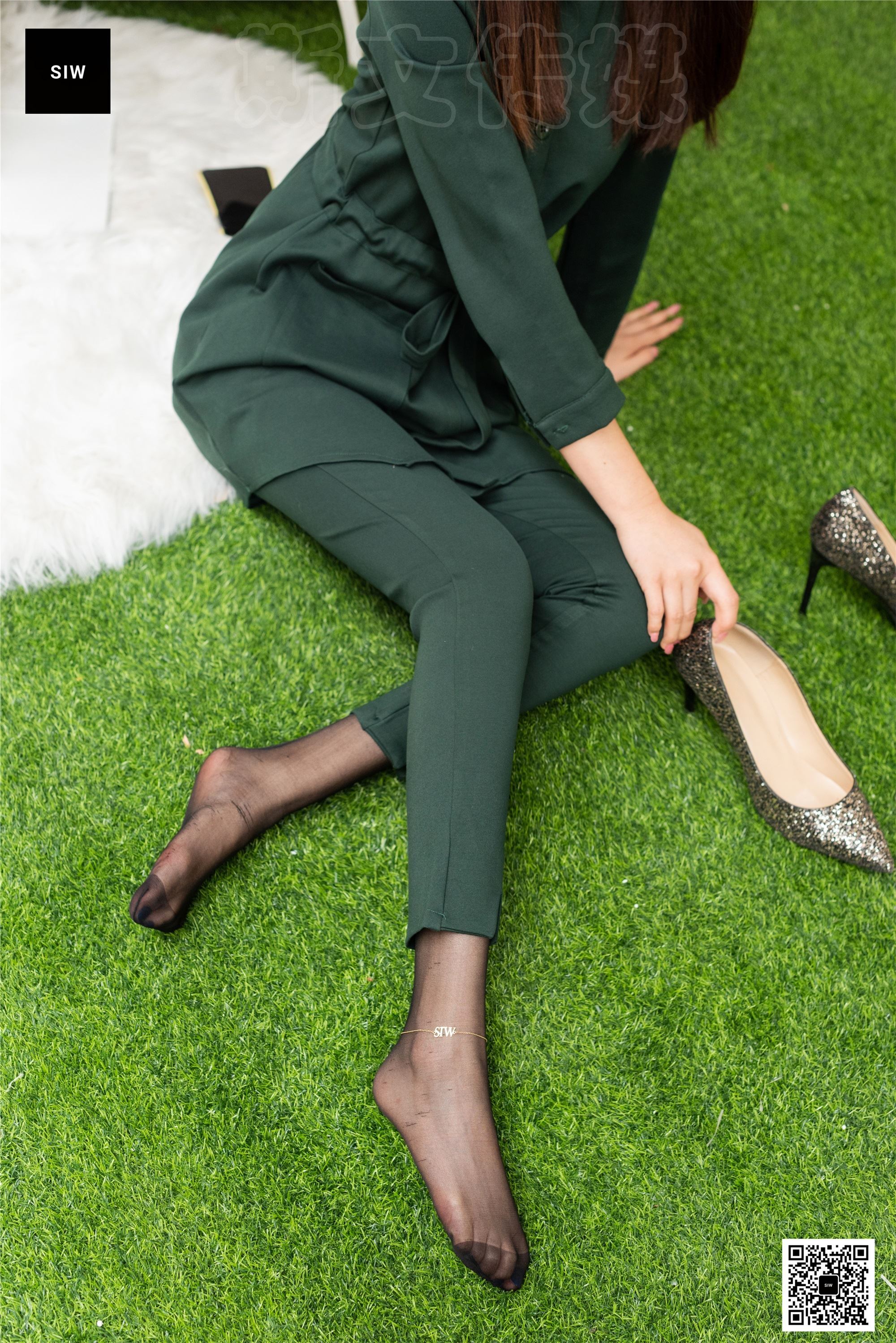 SIW斯文传媒 062 小香风墨绿纯棉气质小脚裤两件 - 甄真